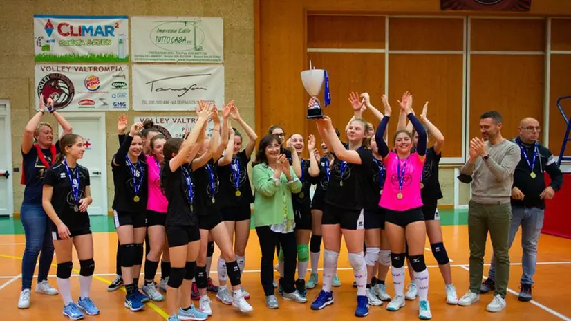 Volley under 14: prima vittoria provinciale per Tonoli Nyfil