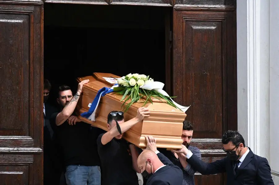 Il funerale di Mauro Favalli