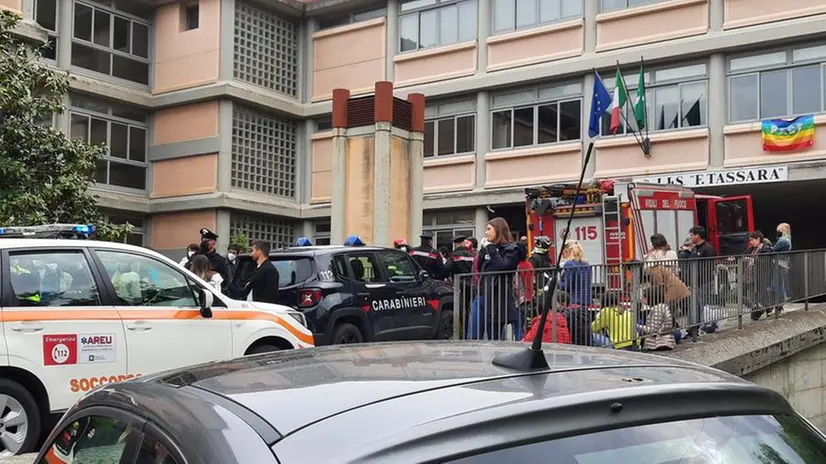 Scuola evacuata a Breno