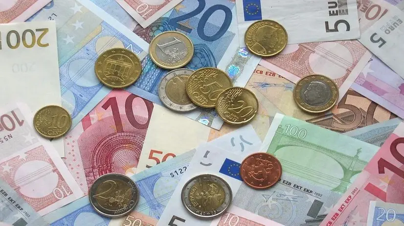 Monete e banconote dell'euro, valuta corrente in Italia e nell'eurozona dell'Ue