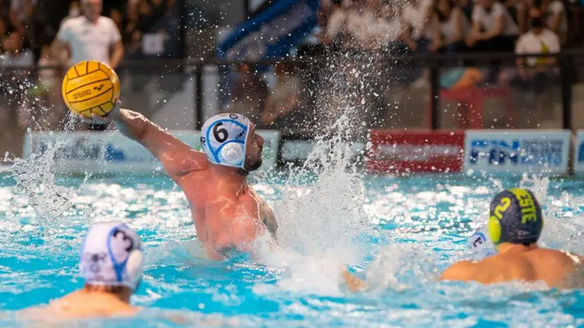 Play off scudetto, semifinale gara -3: An Pallanuoto-Trieste 13-6