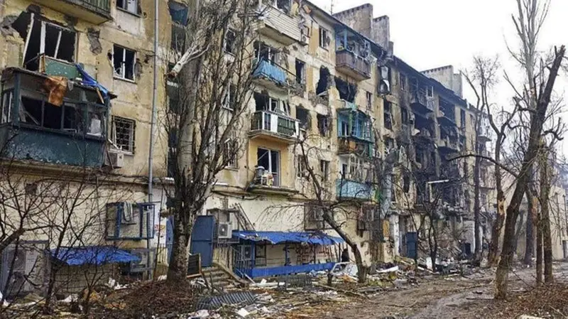 Quel che resta di Mariupol in un video girato nei giorni scorsi dalle forze militari ucraine - Foto Ansa © www.giornaledibrescia.it