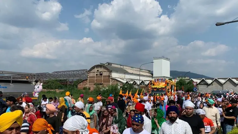 Il corteo per le vie di Brescia