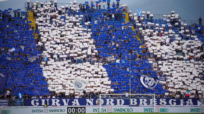 La Curva Nord si prepara ad una serata particolare contro il Monza - Foto Newreporter Nicoli © www.giornaledibrescia.it