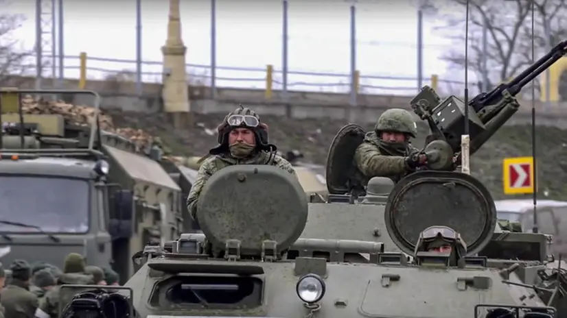 Ucraina sconvolta dalla guerra, tra profughi e volontari