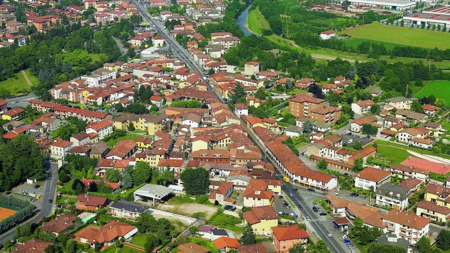 Roncadelle: il vecchio centro storico e l'ex statale 235 Brescia-Orzinuovi - © www.giornaledibrescia.it