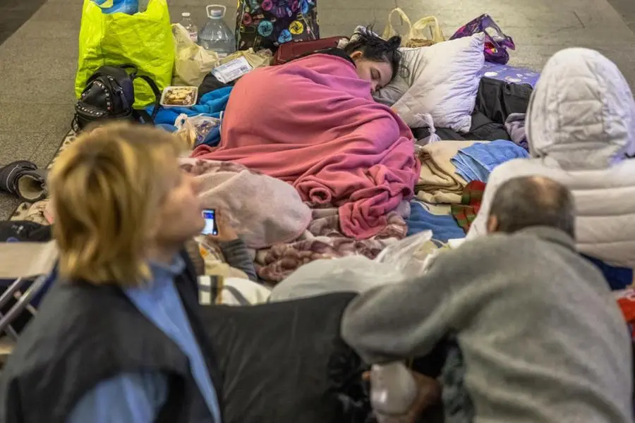 I cittadini di Kiev rifugiati nelle stazioni della metro la notte tra il 2 e il 3 marzo