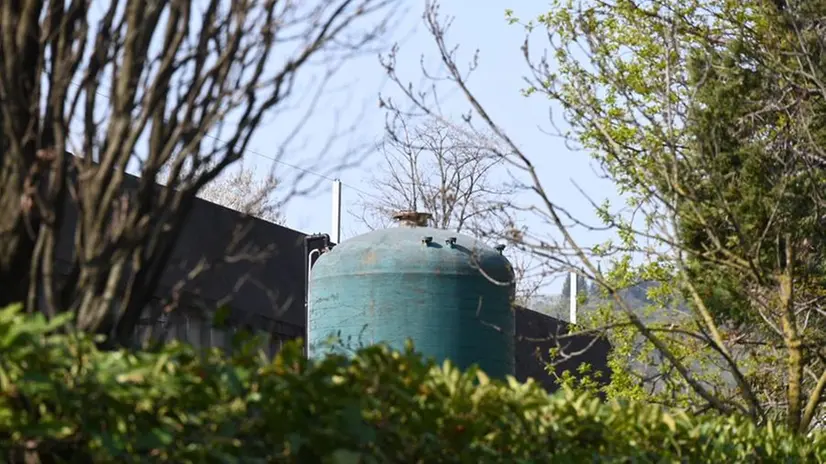 Vigili del fuoco in azione alla Metalfer