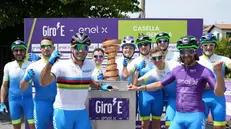 La squadra Valsir al Giro E i partecipanti bresciani con Astarloa e Gaffurini