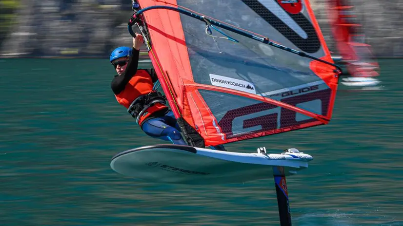 Tavole volanti sul lago di Garda