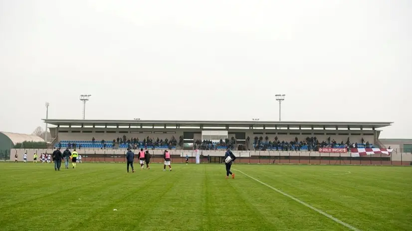 Lo stadio di Orzinuovi in una foto d'archivio - © www.giornaledibrescia.it