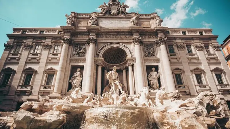 La Fontana di Trevi, a Roma