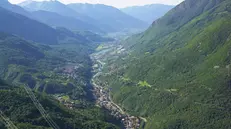 Una veduta aerea dell'alta valle Camonica - Foto © www.giornaledibrescia.it