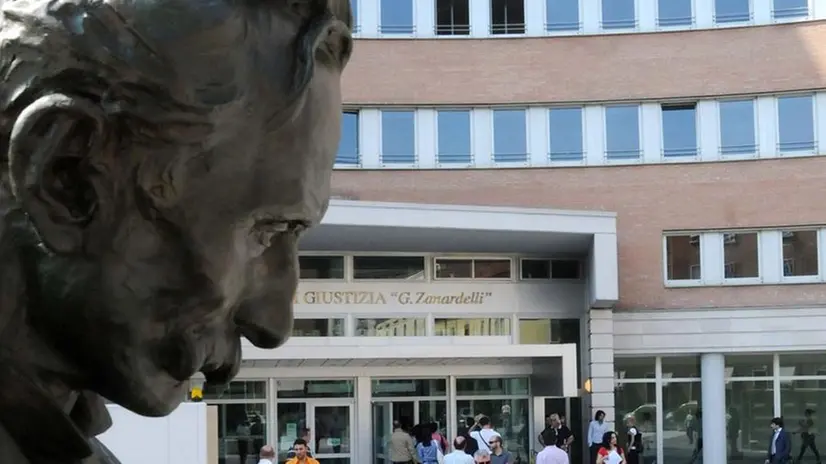 L'uomo è stato condannato ad un percorso riabilitativo che prevede la gestione della rabbia