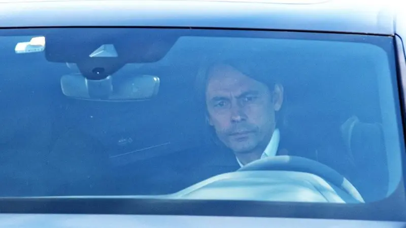 Inzaghi ieri dopo il ritiro dei suoi effetti personali
