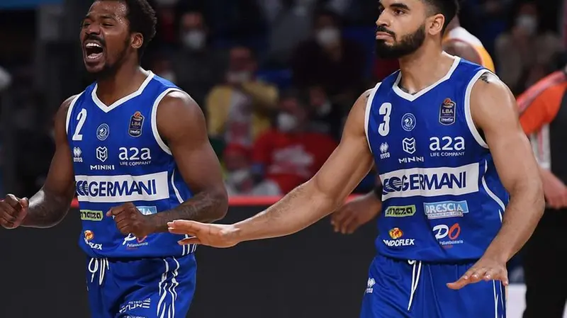 Mitrou-Long pare dire: «Calmi tutti»