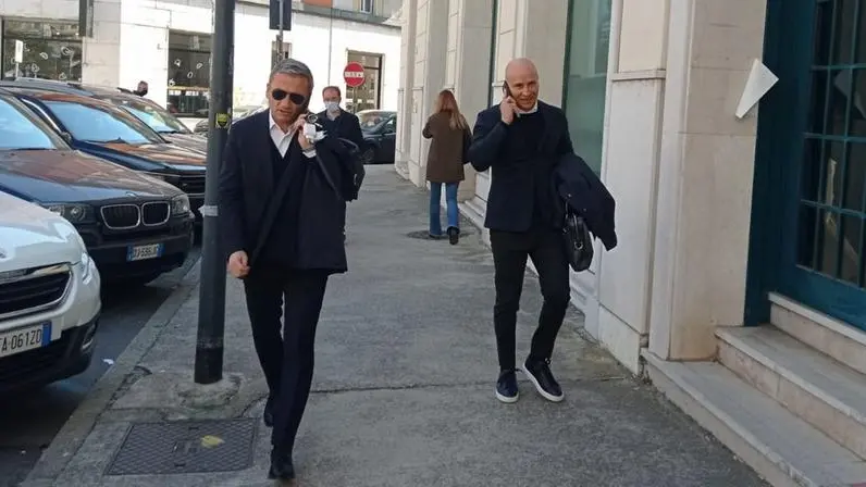 Marroccu e Corini diretti a Torbole dopo lo sblocco burocatrico dell’esonero di Inzaghi