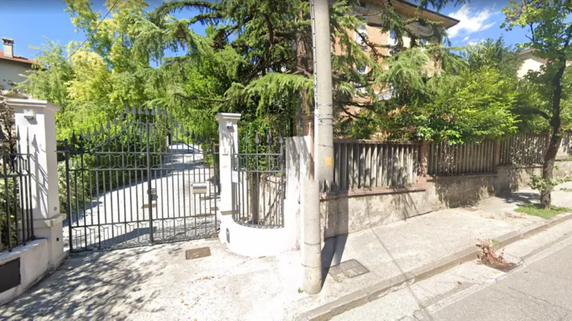 L'uomo è stato trovato morto in via Amba d'Oro a Brescia - Foto Google Maps