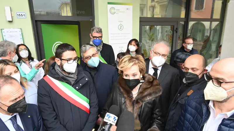 La visita di Letizia Moratti alla Casa di Comunità di Nave