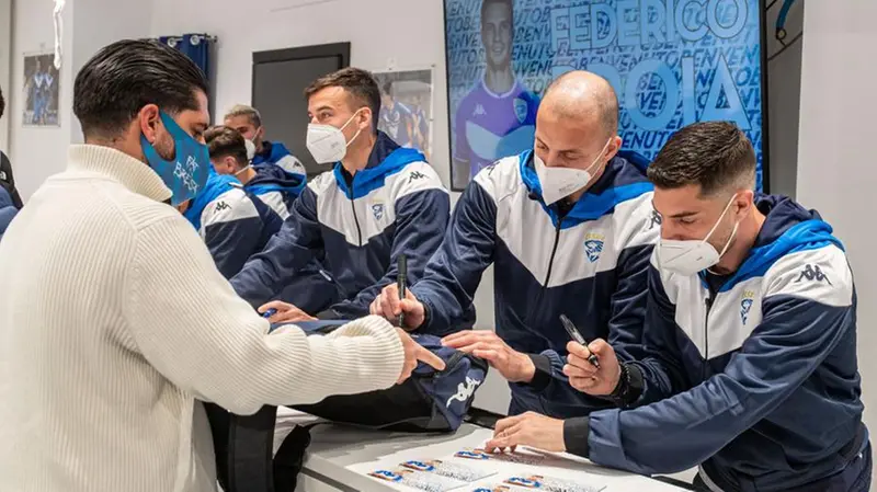 Le immagini della presentazione dei nuovi acquisti