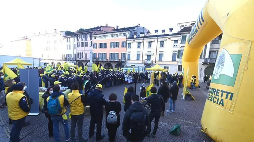 Gli agricoltori in piazza Duomo