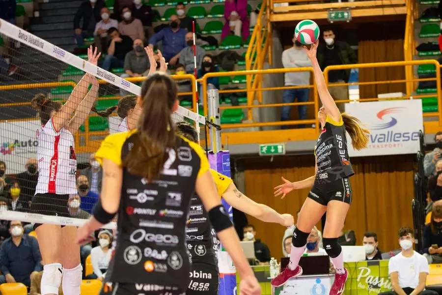 Volley A2 Femminile, Valsabbina Millenium Brescia-Macerata 3-0