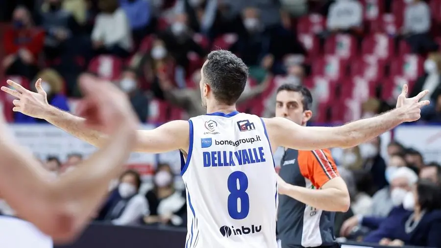 La guardia Amedeo Della Valle ha ormai preso residenza nel pianeta della doppia cifra