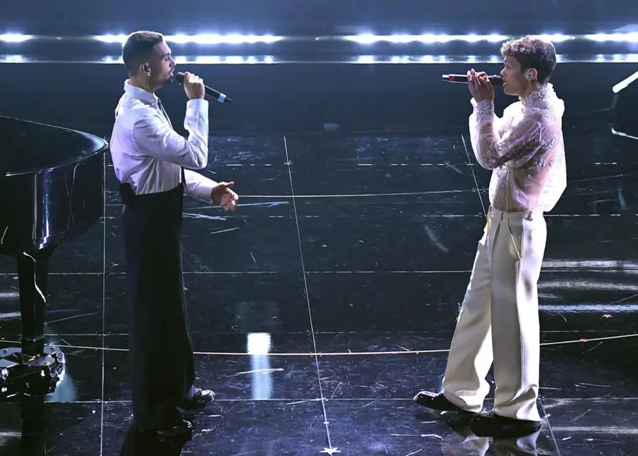 Blanco e Mahmood sul palco per l'ultima sera