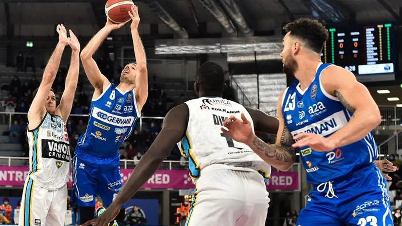 Salta la sfida tra Germani Brescia e Brindisi - © www.giornaledibrescia.it