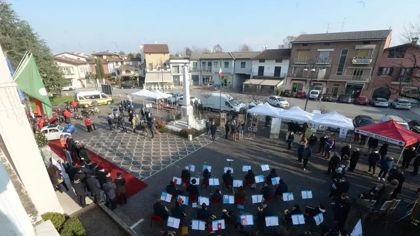 In piazza con noi a Flero