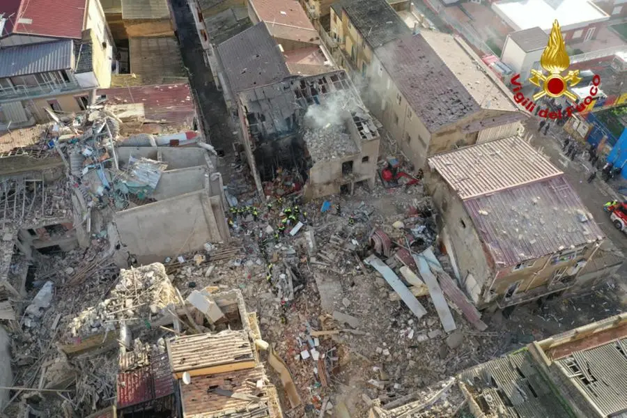 Ravanusa, le impressionanti immagini delle macerie dopo l'esplosione