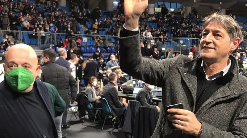 Mauro Ferrari, proprietario della Pallacanestro Brescia, e l'ex general manager Sandro Santoro - Foto A. Gilardi/Ag. Ciamillo Castoria - © www.giornaledibrescia.it