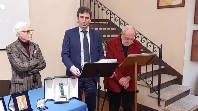 Un momento della premiazione in diretta streaming del Premio di poesia Santi Faustino e Giovita