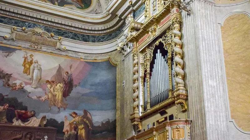 L’antico organo della chiesa di Santa Maria Assunta - Foto © www.giornaledibrescia.it