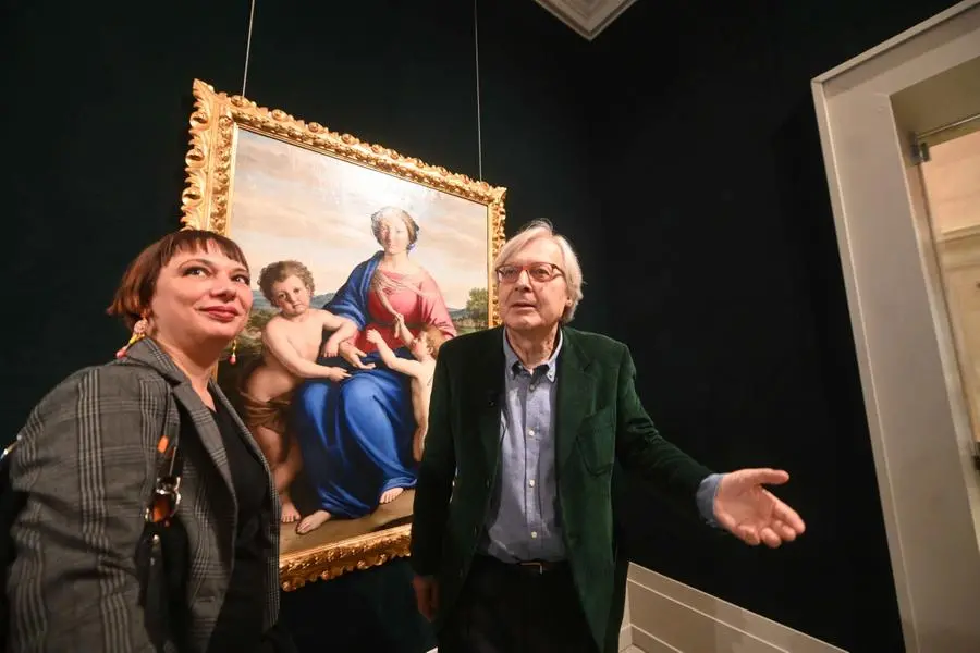 La visita di Vittorio Sgarbi alla Pinacoteca Tosio Martinengo