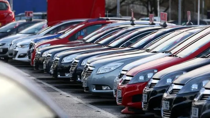 Il mercato delle auto non riesce a uscire dal momento difficile