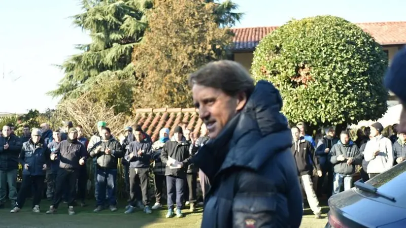 Mancini in visita a Palazzolo per gli auguri natalizi - © www.giornaledibrescia.it