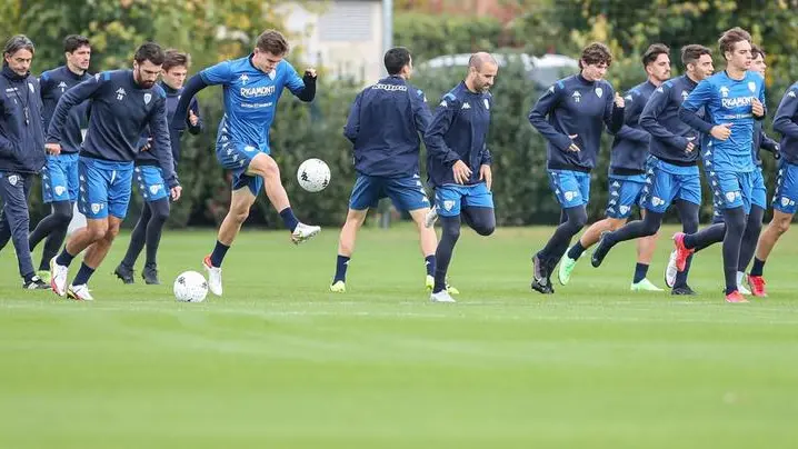 Il Brescia ha ripreso ad allenarsi ieri: ma il 15 si giocherà? - Foto New Reporter © www.giornaledibrescia.it