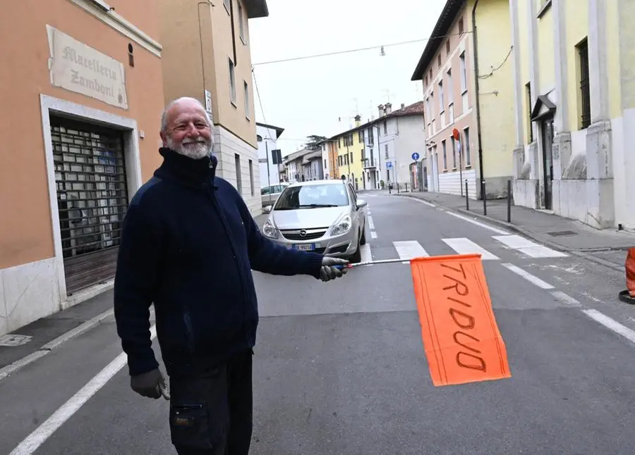 Castenedolo, macchina del triduo: la preparazione / 1