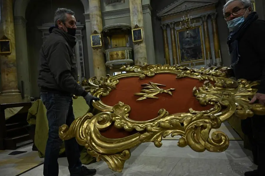 Castenedolo, macchina del triduo: la preparazione / 1