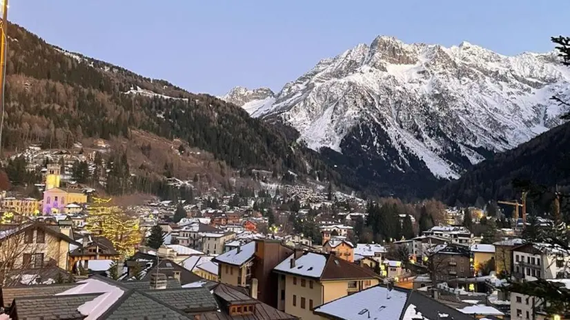 Una veduta dell'abitato di Ponte di Legno - © www.giornaledibrescia.it