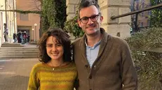 Sara Segantin insieme al professor Marcello Bolpagni - © www.giornaledibrescia.it