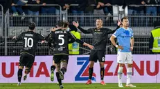 Francesco Forte esulta dopo un gol segnato con la maglia del Venezia - Foto Ansa/Alessio Marini © www.giornaledibrescia.it