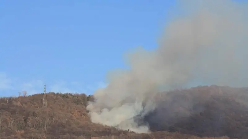 L'incendio sul Monte Maddalena - Foto tratta da Facebook