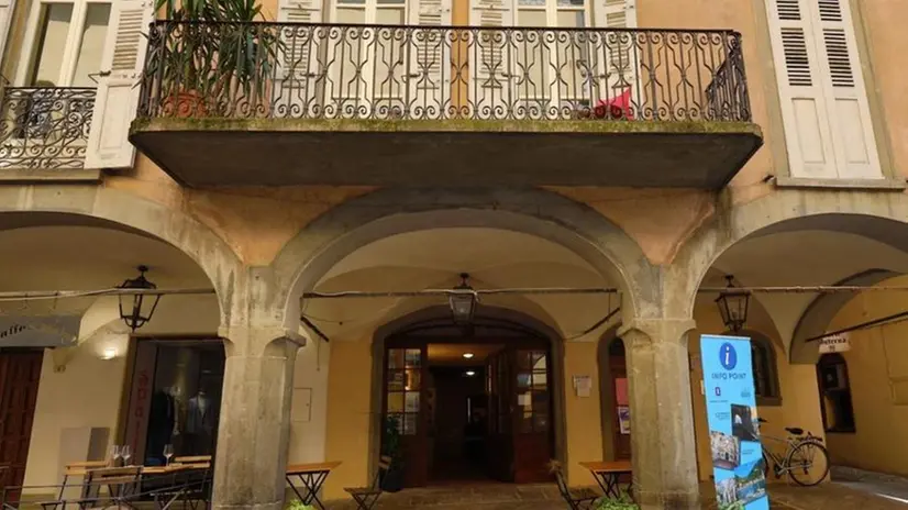 Casa Corna Pellegrini a Pisogne, il palazzo che ospita la biblioteca © www.giornaledibrescia.it