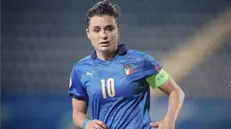 La bresciana Cristiana Girelli con la maglia della Nazionale - Sito internet Figc © www.giornaledibrescia.it