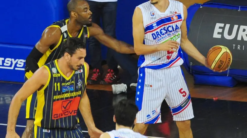 Patrick Baldassarre in maglia Scafati contro Brescia - © www.giornaledibrescia.it