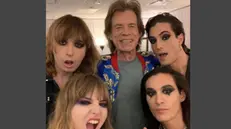 La foto postata sui social con Mick Jagger