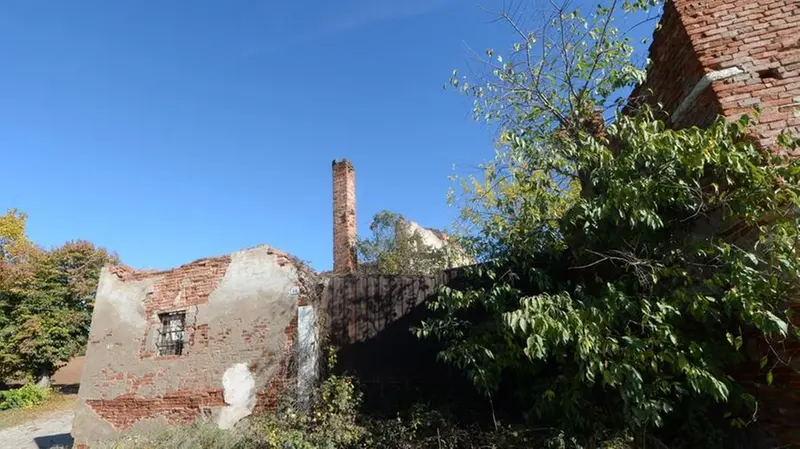 In futuro anche questi ruderi potrebbero essere ristrutturate © www.giornaledibrescia.it