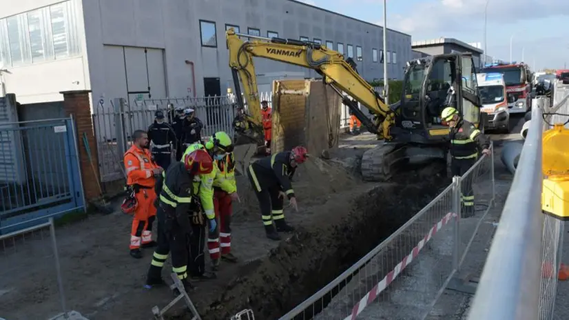Infortunio in cantiere nel Milanese, muore 46enne camuno